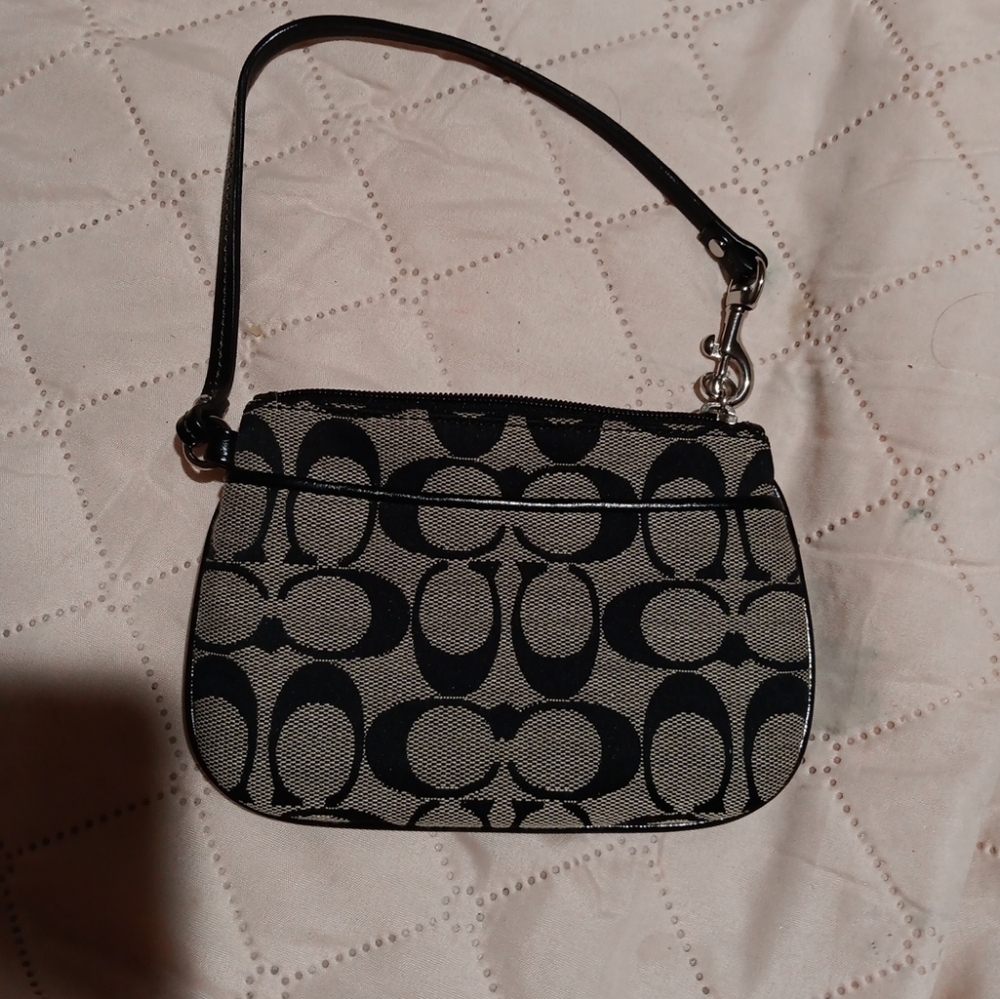 Vintage Coach Black Signature Khaki Medium Wristlet